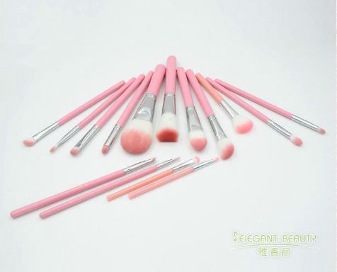 麻豆国产一区二区三区四区能用美妝蛋清洗液洗嗎？